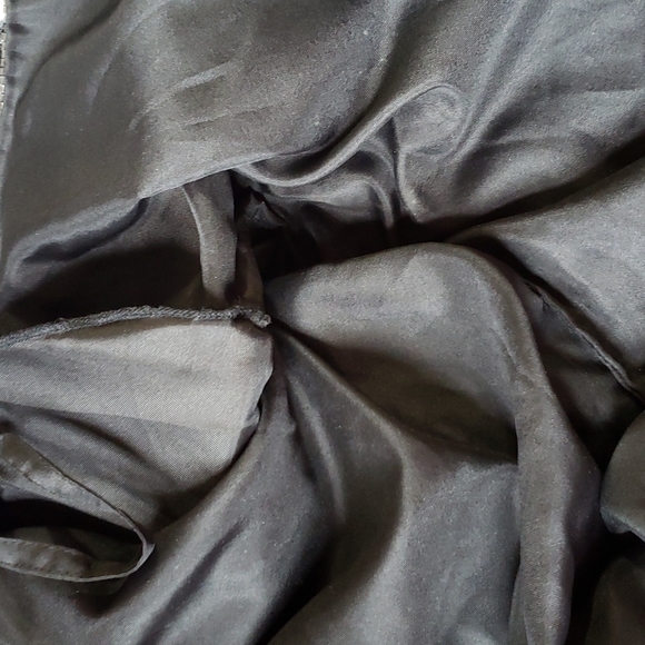 Laurence Kazar NWT Black 100% Silk Sequined & Beaded Blouse - Picture 8 of 11